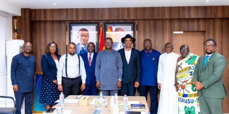 Energy Minister With the AMC Members