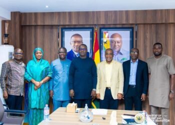 Hon. Dr. John Abdulai Jinapor  with the new Board Members