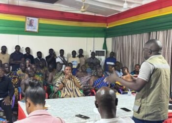 rCOMSDEP Executive engaging the local communities