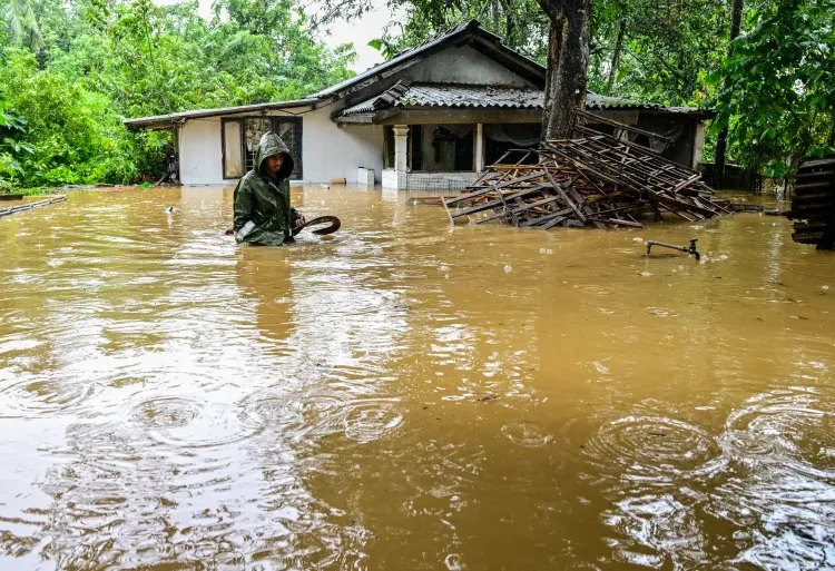 Sri Lanka Seeks Assistance As Cyclone Ditwah Wrecks Havoc 1 afp 692a9f1431a8 1764400916