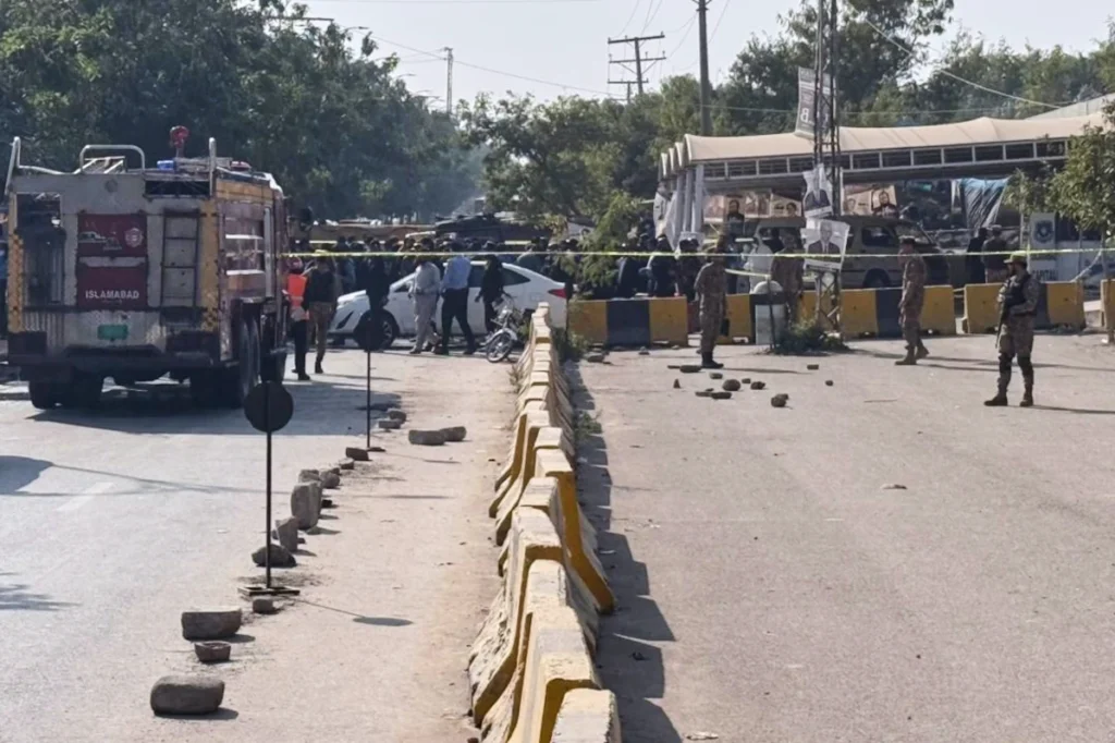 Suicide Bombing Attack Claims 12 Lives In Islamabad 3 download 28