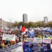 Thousands Protest Against Romanian Government's Austerity Measures 15 download 31