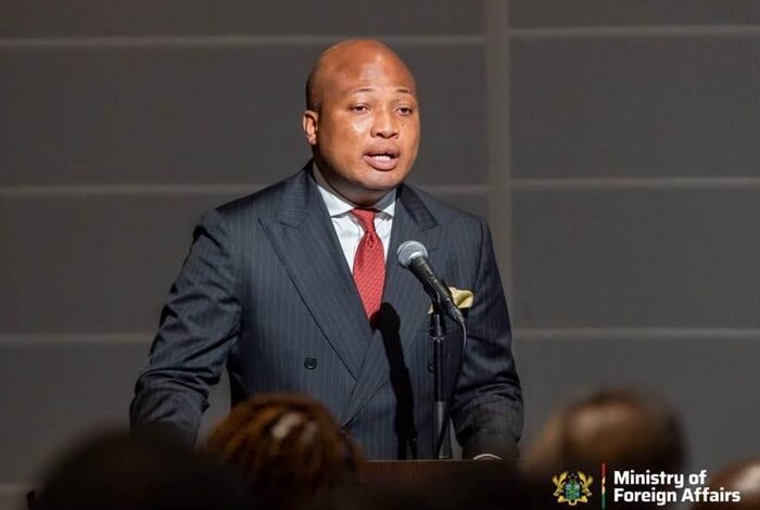 Ablakwa 10