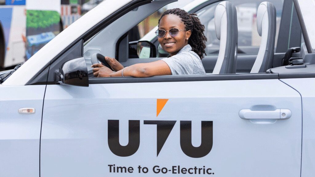ACEP, SolarTaxi Ghana Partner to Train Young Women in Green Tech 4 EV 4