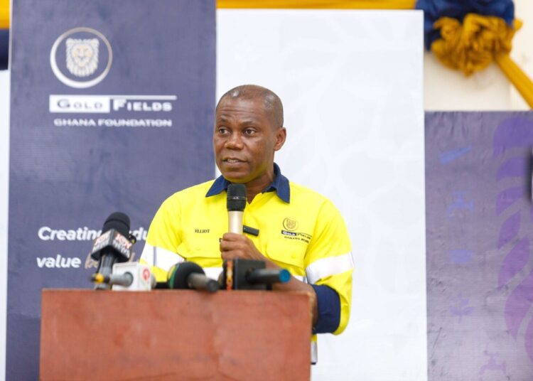 Gold Fields Remits GHC 1.19B to Government as Q3 Revenue Obligation 1 Elliot Twum, Senior Vice President & Managing Director of Gold Fields Ghana,