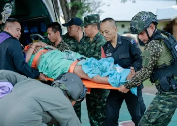 Thailand Strikes Cambodia Amid New Wave Of Clashes 5 afp 69364b50d028 1765165904