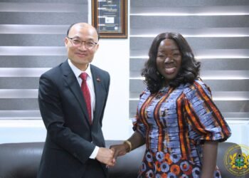 Trade Ministry Anchors Ghana’s Trade Expansion In Nanjing 3 Hon. Elizabeth Ofosu-Adjare, Minister for Trade, Agribusiness and Industry, with Outgoing Chinese Ambassador, H.E. Tong Defa