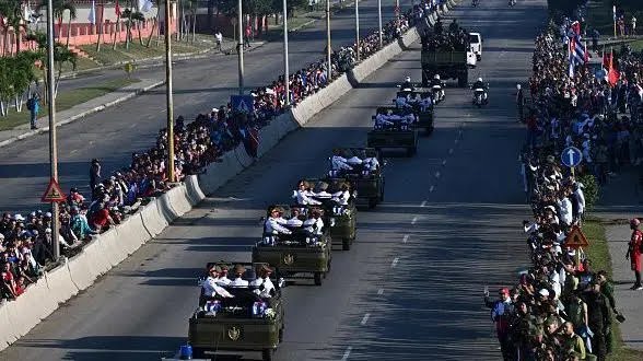 Thousands Protest Outside US Embassy In Havana 2 7973fde0 f222 11f0 ac5a 9d455c4613c3.jpg