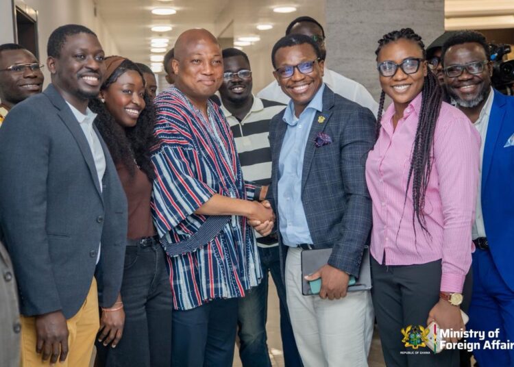 Ablakwa with Ghana Europe Student Leaders 1