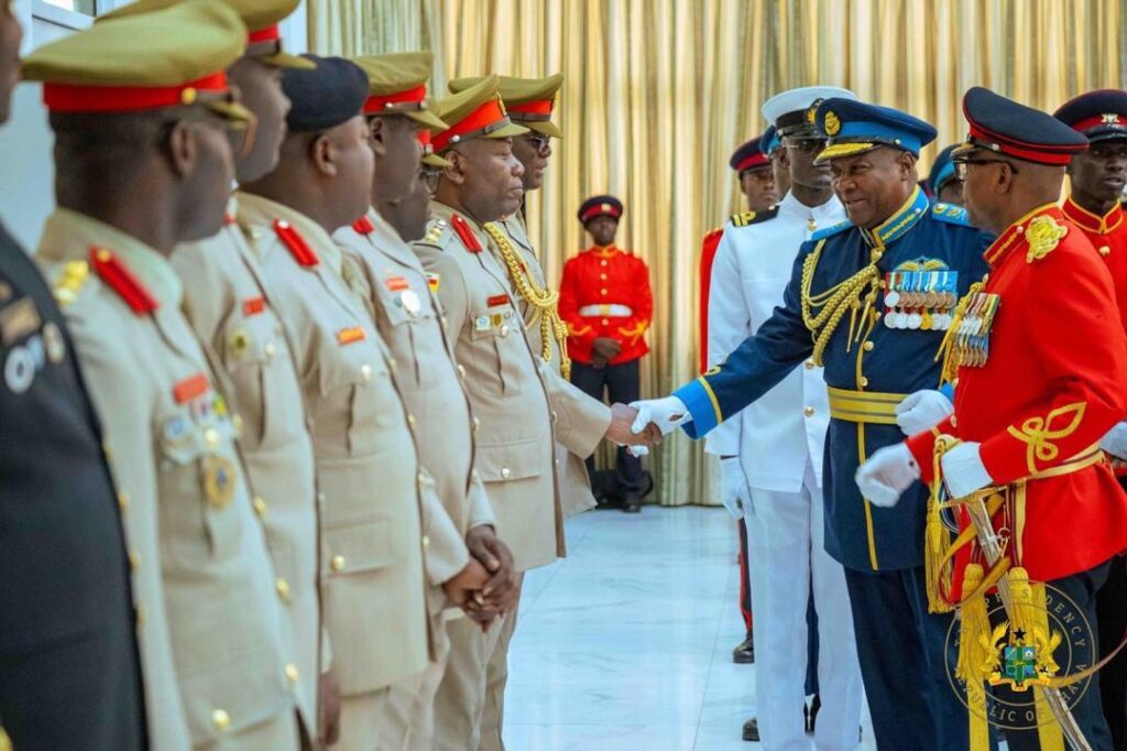 Mahama Commissions 263 Officer Cadets into Ghana Armed Forces 3 Mahama @GAF Officer Graduation 6
