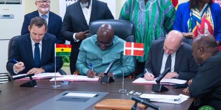 Hon. Eric Opoku, Minister for Food and Agriculture, and Mr. Lasse Skaksen, Vice President of AAK West Africa Sign MoU