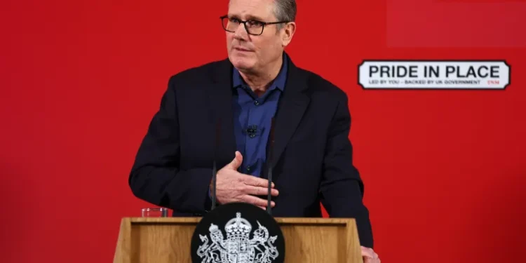 AFP 20260205 969B2EQ v2 HighRes BritainPoliticsAssault 1770296117