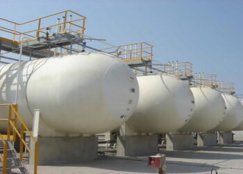 bulk oil distributor