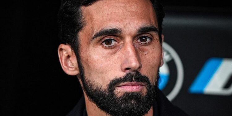 Arbeloa Questions Officiating as Madrid is Held by Betis 1 Alvaro Arbeloa