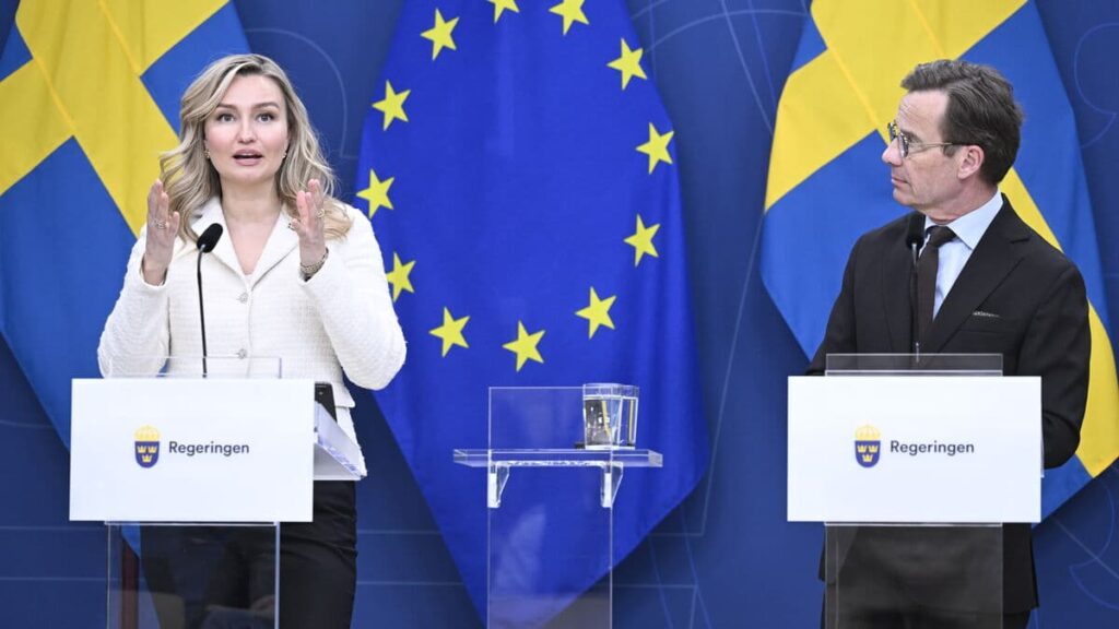 451fe2f9 7877 4f3f 9b1a b751fad36c17