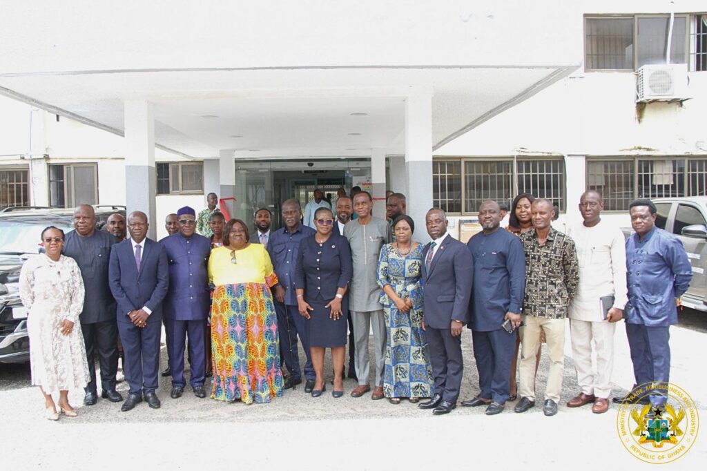 Dr. Lawrence Kannea Civil Service Council Chairman and Representatives
