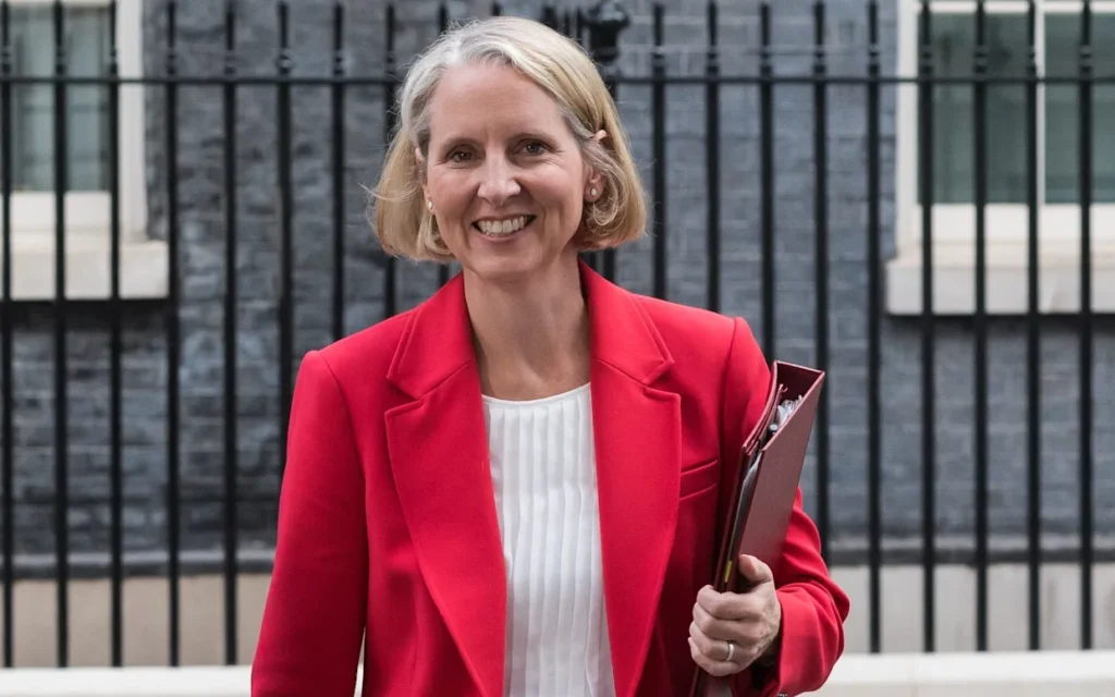 Gang Jailed After Major Illegal Waste Dumping Operation Across London 2 Emma Reynolds 1
