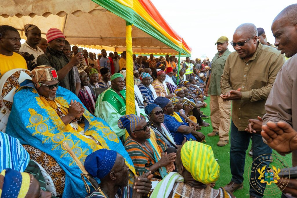 Mahama Pledges Major Roads for Bimbilla under Big Push 4 Mahama @NR Resetting Ghana Tour 3