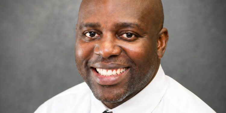 One Democracy, Two Partisan Views 1 Dr. John Osae-Kwapong, Democracy and Development Fellow, CDD-Ghana, and Project Director, the Democracy Project