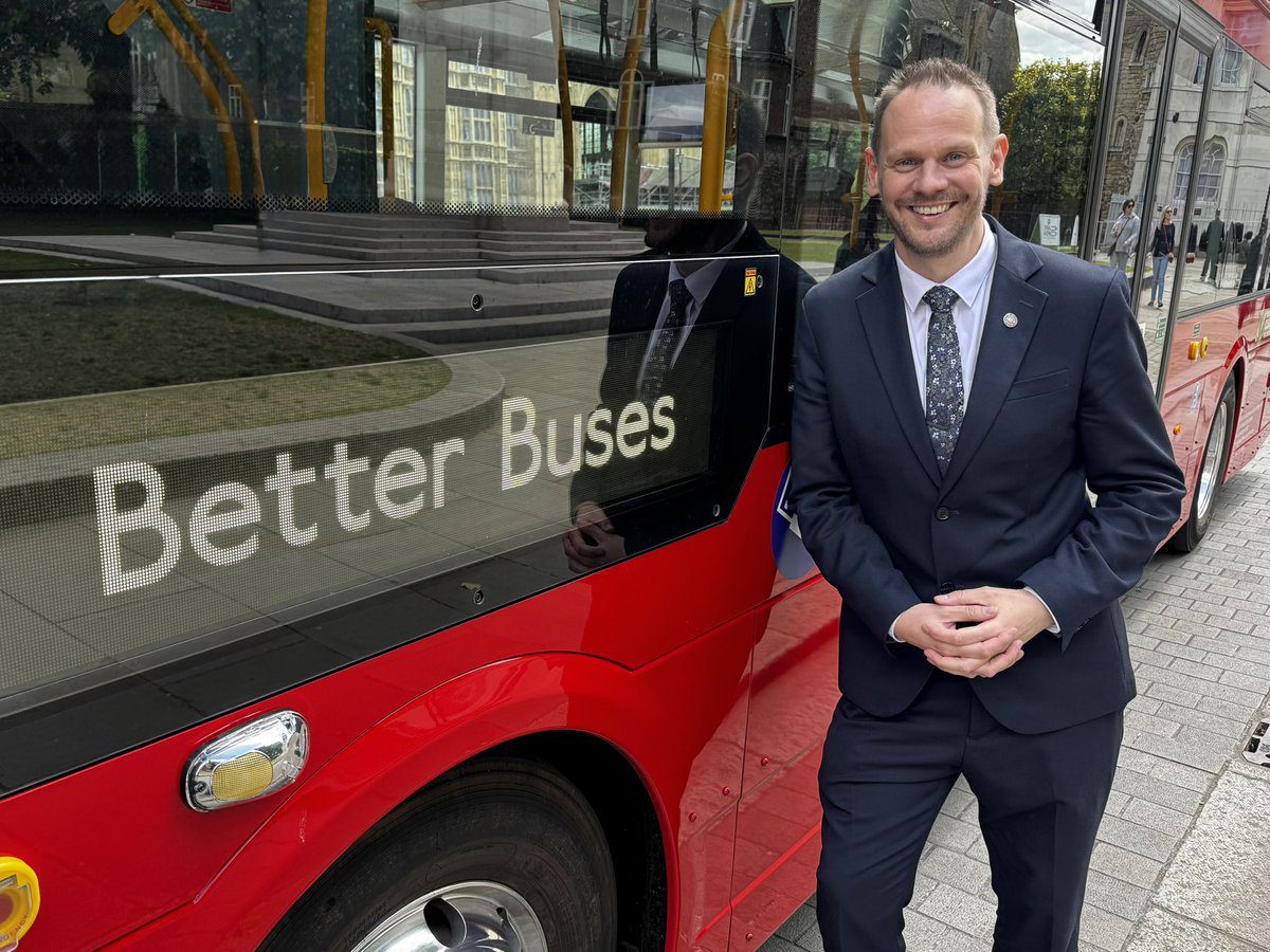 Roads and Buses Minister Simon Lightwood