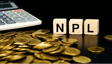 Banks Dump GH¢883.7 Million in Bad Loans