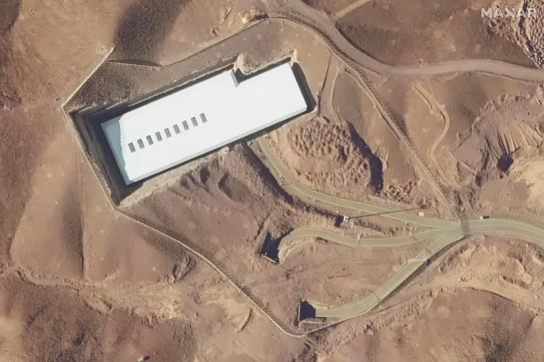 1000952050