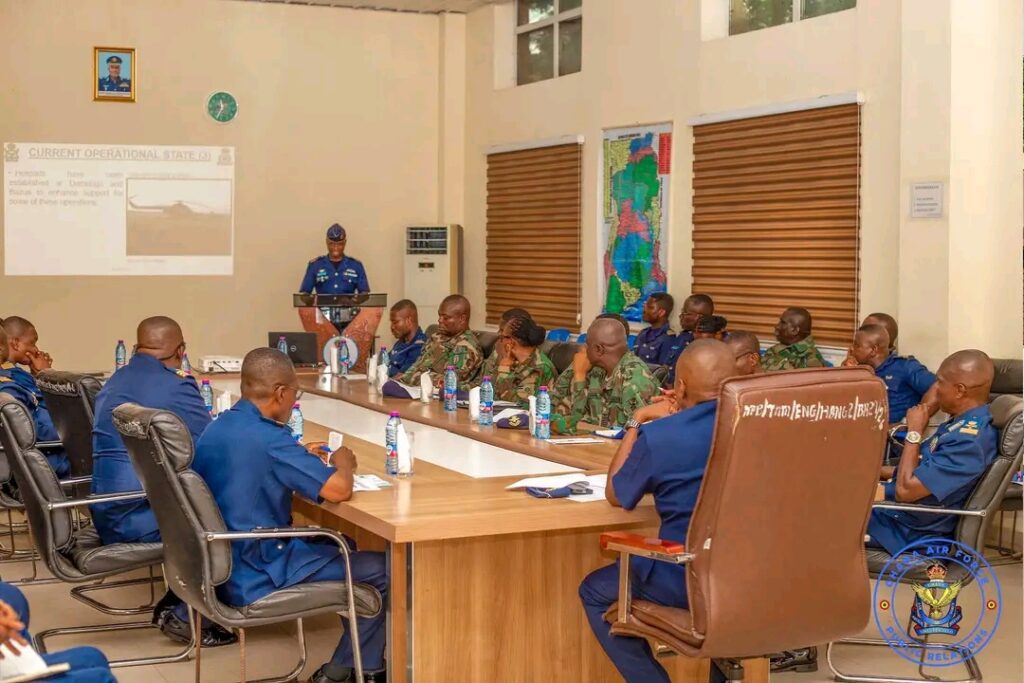 Air Force Chief Ends Three-Day Tamale Base Visit 2 1001292687