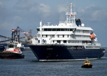 Hantavirus-hit Cruise Ship Docks In The Netherlands 2 AFP 20260518 B36T9Z6 v1 HighRes NetherlandsHealthHantavirus 1779096768