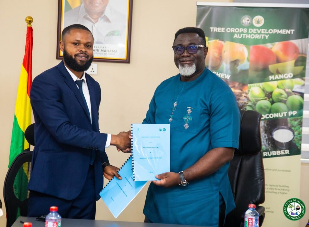 Dr. Andy Osei Okrah TCDA CEO signs MoU with Mr. Aaron Agyapong Executive Director of SOL