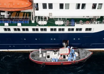 The evacuation boat alongside the MV Hondius