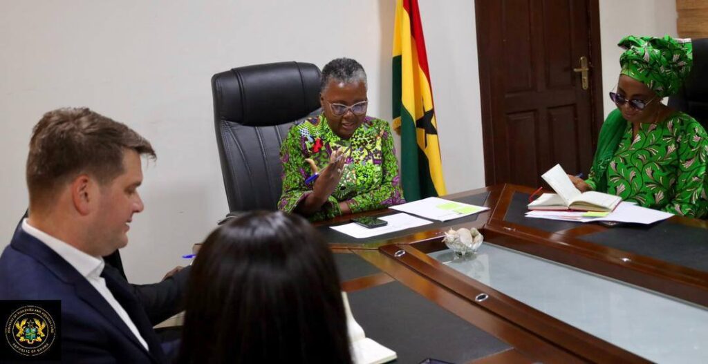 Hon. Emelia Arthur Minister for Fisheries and Aquaculture Development with the Chamber of Aquaculture Ghana Delegation 3