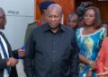 President Mahama flanked by Hon. Felix Kwaky Ofosu, Minister of state in charge of Government Communications and GPCL Managing Director Nana Kwasi Boatey
