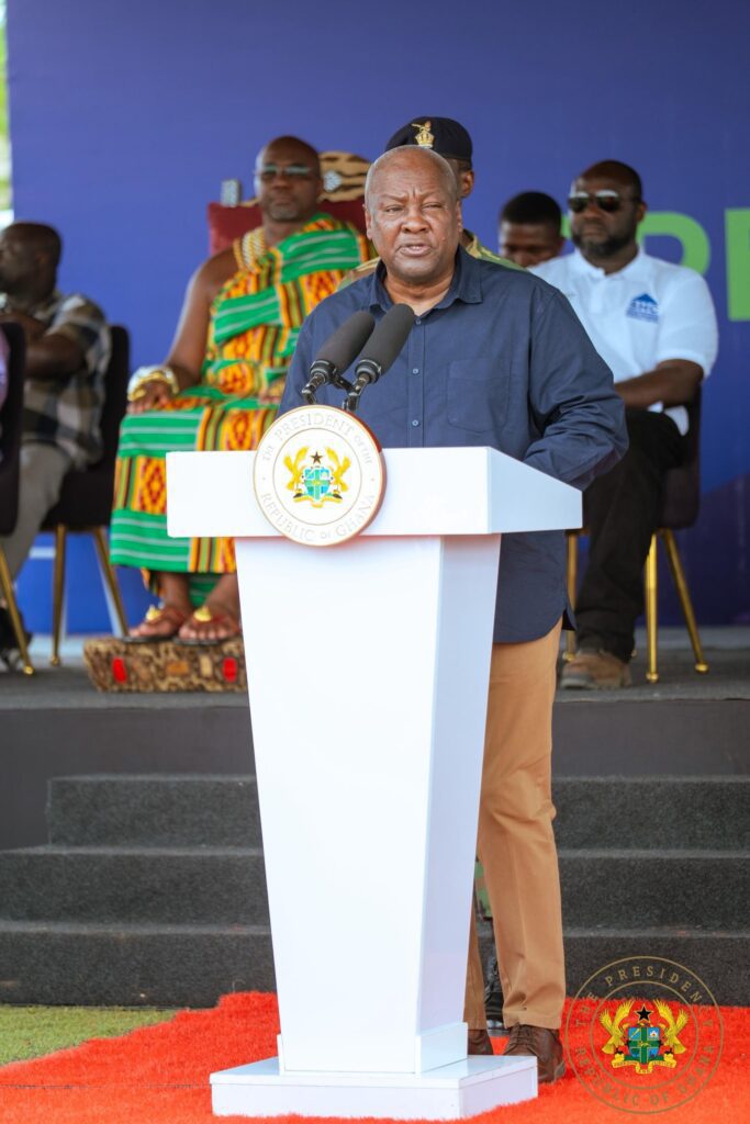 Mahama Unveils $3bn Housing Fund for Public Sector Workers 3 Mahama @Green City Housing Project 10