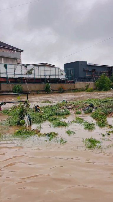 Flood Fight Demands Action Across Accra — Greater Accra Regional Minister 1 SOME FLOODS IN ACCRA