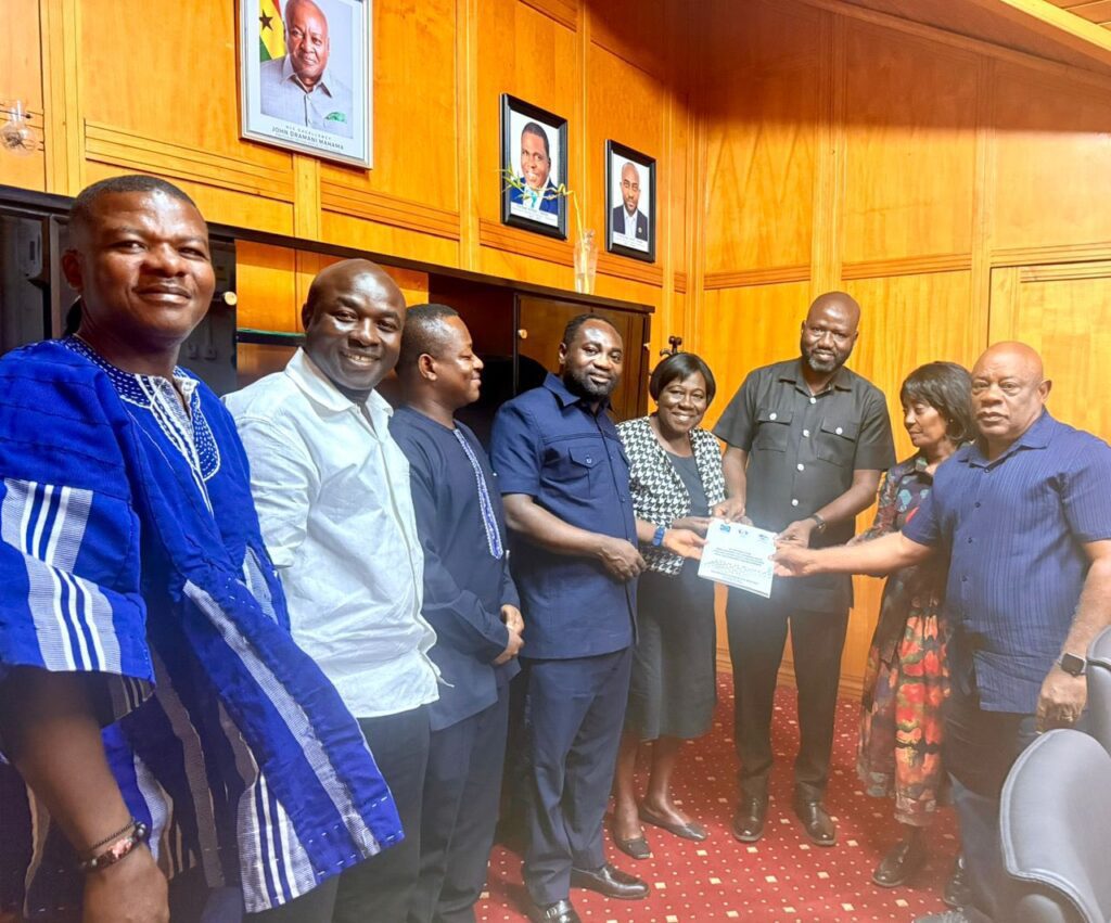 SSF Stakeholders Present Strategic Policy Recommendations To Fisheries Commission 4 SSF Stakeholders Present Workshop Findings to the Fisheries Commission