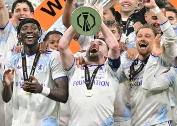 Aston Villa Fans In Juaben Plan Victory Parade After Europa Triumph 5 Aston Villa captain John Mcginn lifts the Uefa Europa League trophy