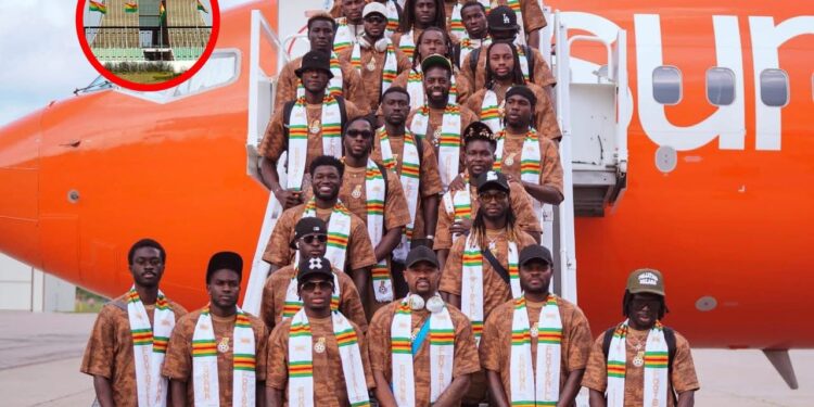 Government Disburses GH¢76.4 Million to Power Black Stars' World Cup Participation 1 Black Stars team take a photo at the airport upon arrival in Rhodes Island, their official World Cup base in the US