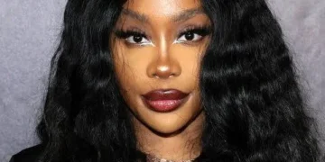 SZA , American Singer and Songwriter