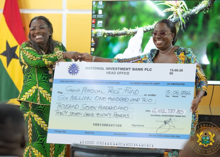Mahama, Appointees Deliver GH¢6.1 Million Cheque to Ghana Medical Trust Fund 1 Deputy Chief of Staff (Administration), Hon. Nana Oye Bampoe Addo handsover GHS6.1M Cheque to Ghana Medical Trust Fund, the Administrator, Adjoa Obuobia Darko-Opoku