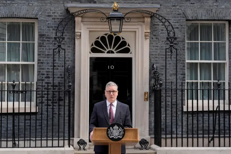 Starmer Announces Resignation as Prime Minister and Leader of Labour Party 2 Starmer Resigns