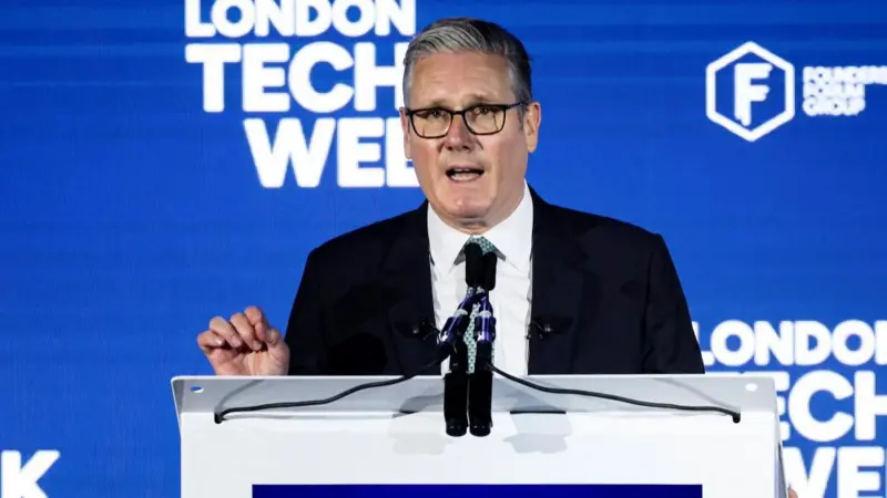 Starmer Pushes Tech Firms to Block Explicit Images from Children 2 Starmer Tech