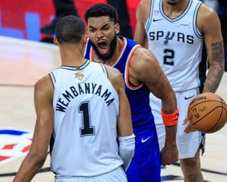 NBA Finals: Knicks Fend Off Late Spurs Comeback to Surge into a 2-Game Lead 1 New York Knicks beat San Antonio Spurs in Game 2 of the NBA finals at the Frost Bank Center in San Antonio