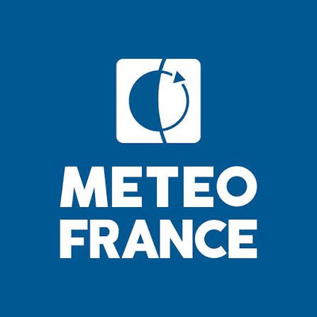 French Prime Minister Bemoans Scourge Of Drownings 2 images 15