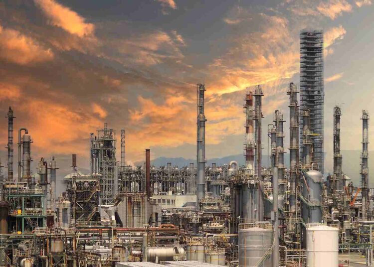 Angola’s Oil Reforms Offer Lessons for Ghana 1 Oil Refinery