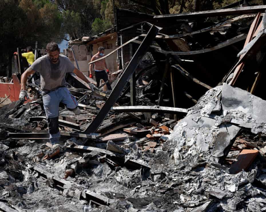 Europe Heatwave Intensifies Wildfire Battle 3 1001052053