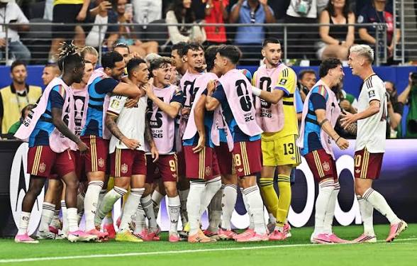 Spain Reach Second Ever World Cup Final After Beating France 1 Spain's reserve players run onto the pitch to celebrate after scoring against France in Dallas
