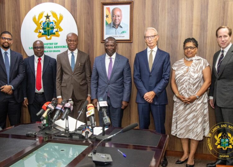 Ministry of Lands and Natural Resources with World Gold Council