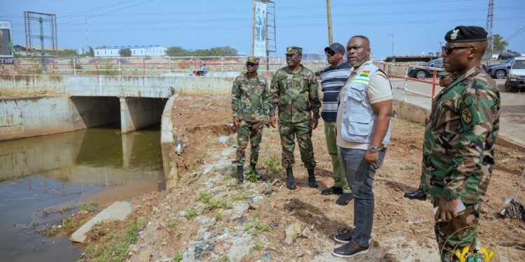 Flood Mitigation Task Force Begins Ground Inspections, Targets Illegal Structures 1 Flood Mitigation Task Force on an inspection tour