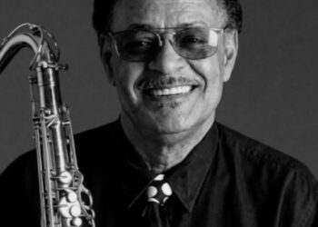 Plas Johnson , Saxophonist