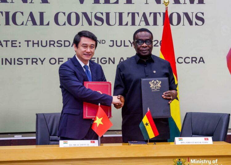 Hon. James Gyakye Quayson, and , H.E. Mr. Lê Anh Tuấn.